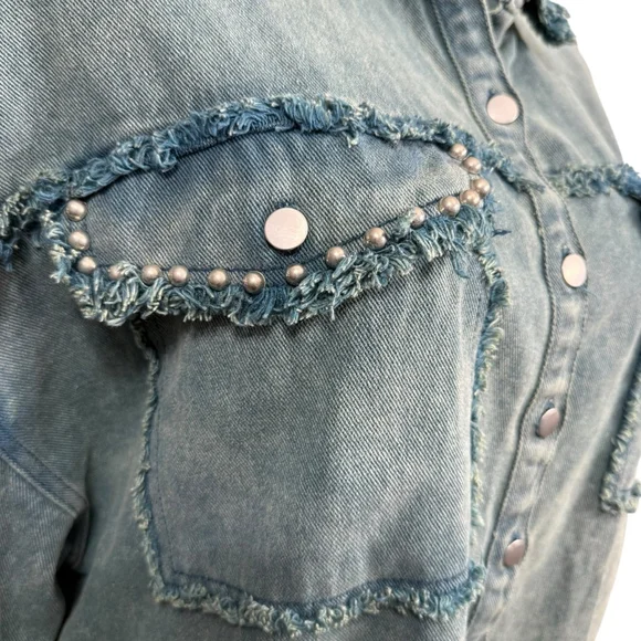 POL Frayed Denim Shacket Jacket Size L Blue Snap Front Distressed Western Style - Picture 4 of 10